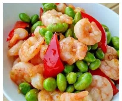 生长发育|家里孩子个子矮不管吃什么都不长个,多吃补钙菜,个头蹭蹭长