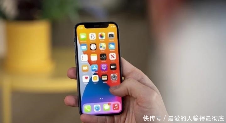 挡不住|等等党赢了!iPhone12mini跌至4999,苹果也挡不住价格的下降