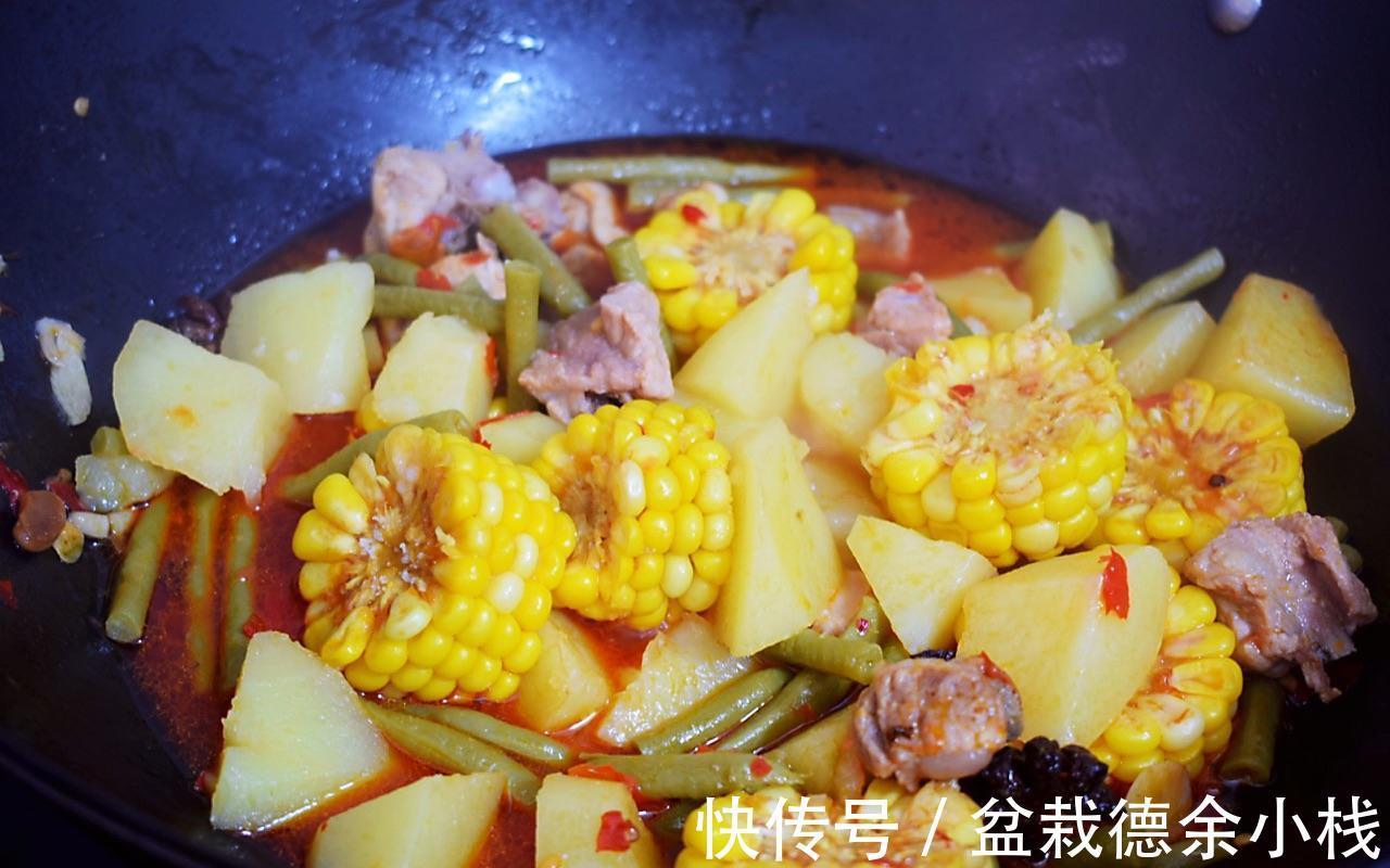 小块儿|东北乱炖，食材丰富，百吃不腻