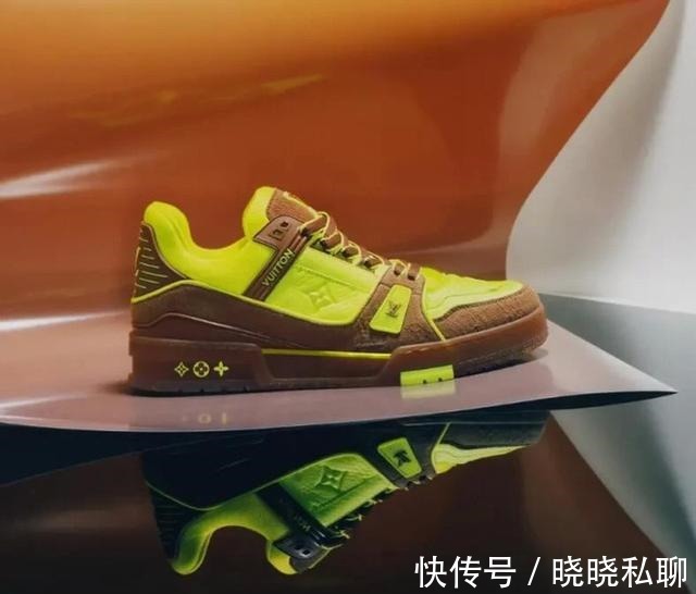 tiffany LV出了款橡皮擦项链,网友能擦掉我身上的贫穷气息吗!