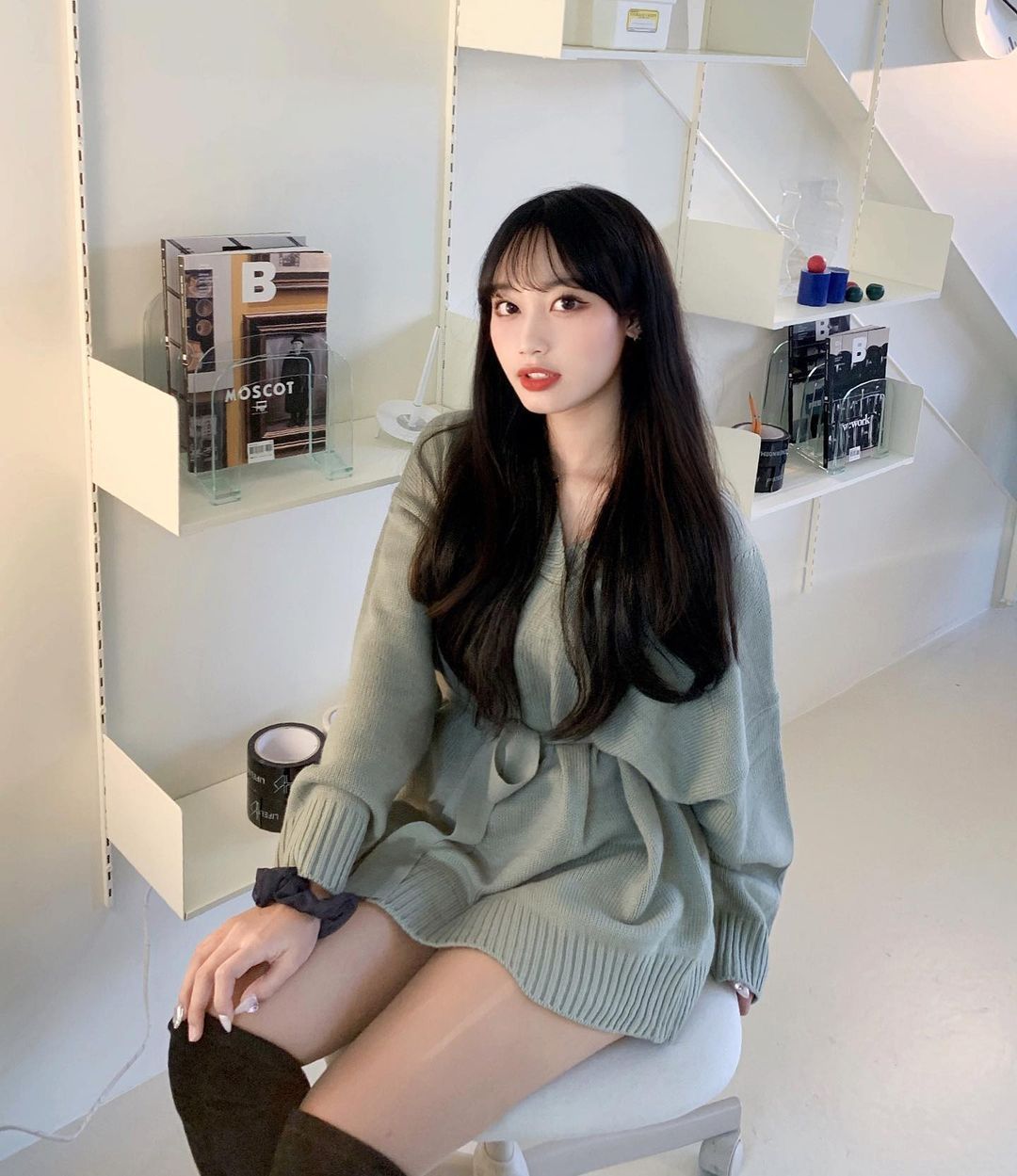 搭配|初秋女孩街拍时尚穿搭, 打扮不老气, 简约大方就很美