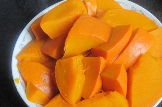 膳食纤维|吃南瓜有利于降血糖 吃南瓜容易升高血糖 听听医生是怎么说的!