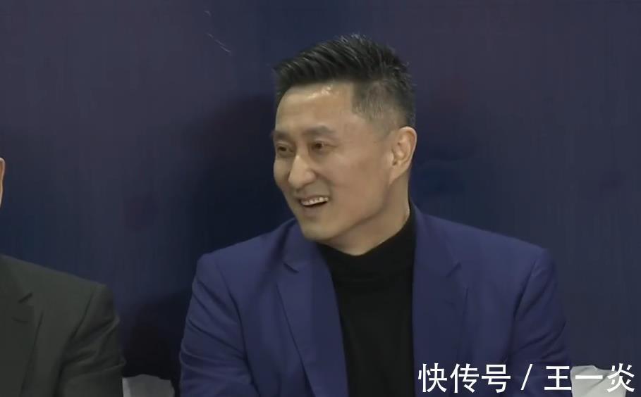 徐杰|“3分雨”下不停!广东男篮迎来久违的4上4下,杜锋终于挂上笑容