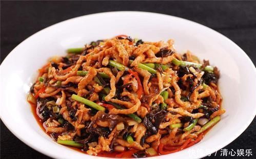 鱼香肉丝非常简单的作法这里,要是一碗料汁就能拿下,越吃越成瘾