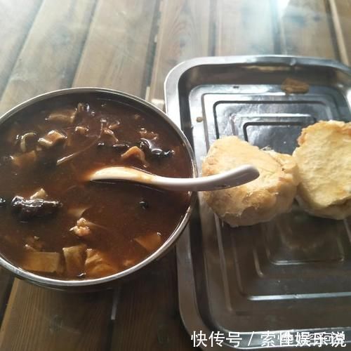 胡辣汤馆|你每天都有吃早餐的习惯吗？吃的是什么？