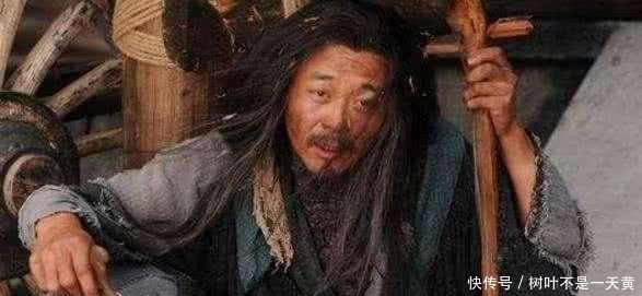 美女|美女对对子招亲:一杆银枪能挡雄兵百万,却被乞丐巧妙对出下联