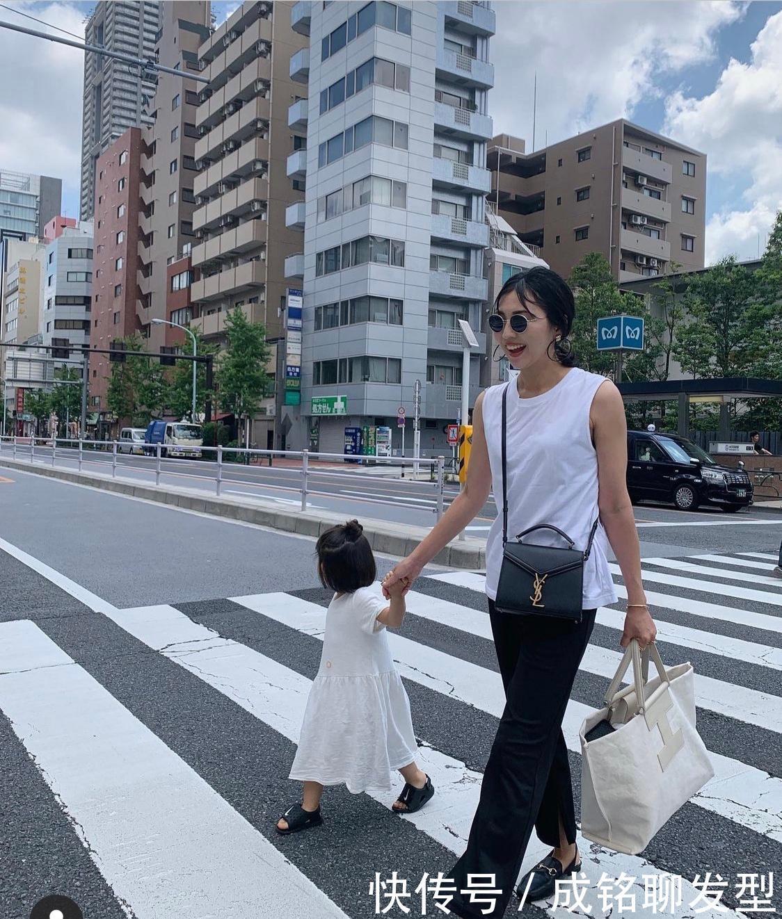 穿搭|带孩子没时间打扮？40岁日本宝妈边带孩子边当博主，美得与众不同