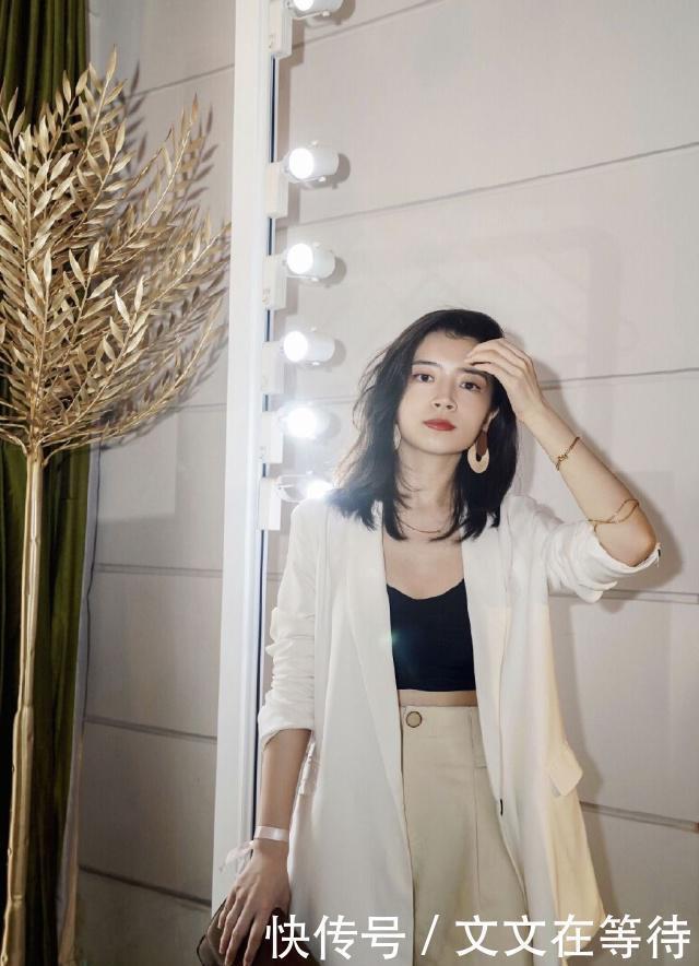 夏季|夏季就是要穿吊带才够漂亮，吊带搭配短裤复古精致，港风十足