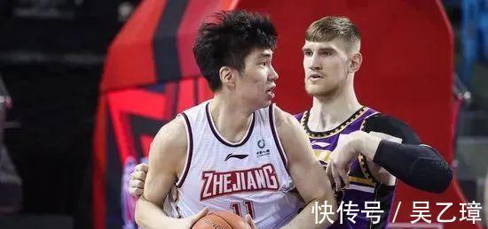 黎伊扬|刚刚!榜眼单场砍下40分!CBA第一炸新秀!外援都给他打下手