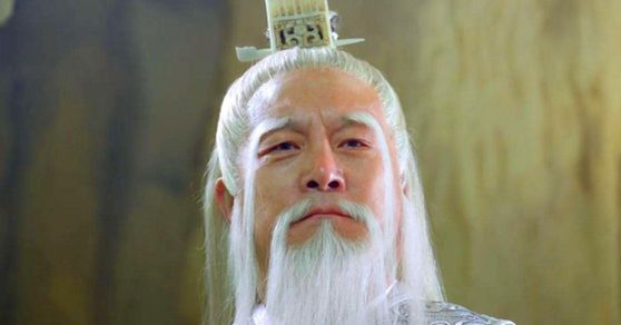 通天教主$封神:通天教主单挑元始天尊,有几成胜算?鸿钧老祖一语道破玄机