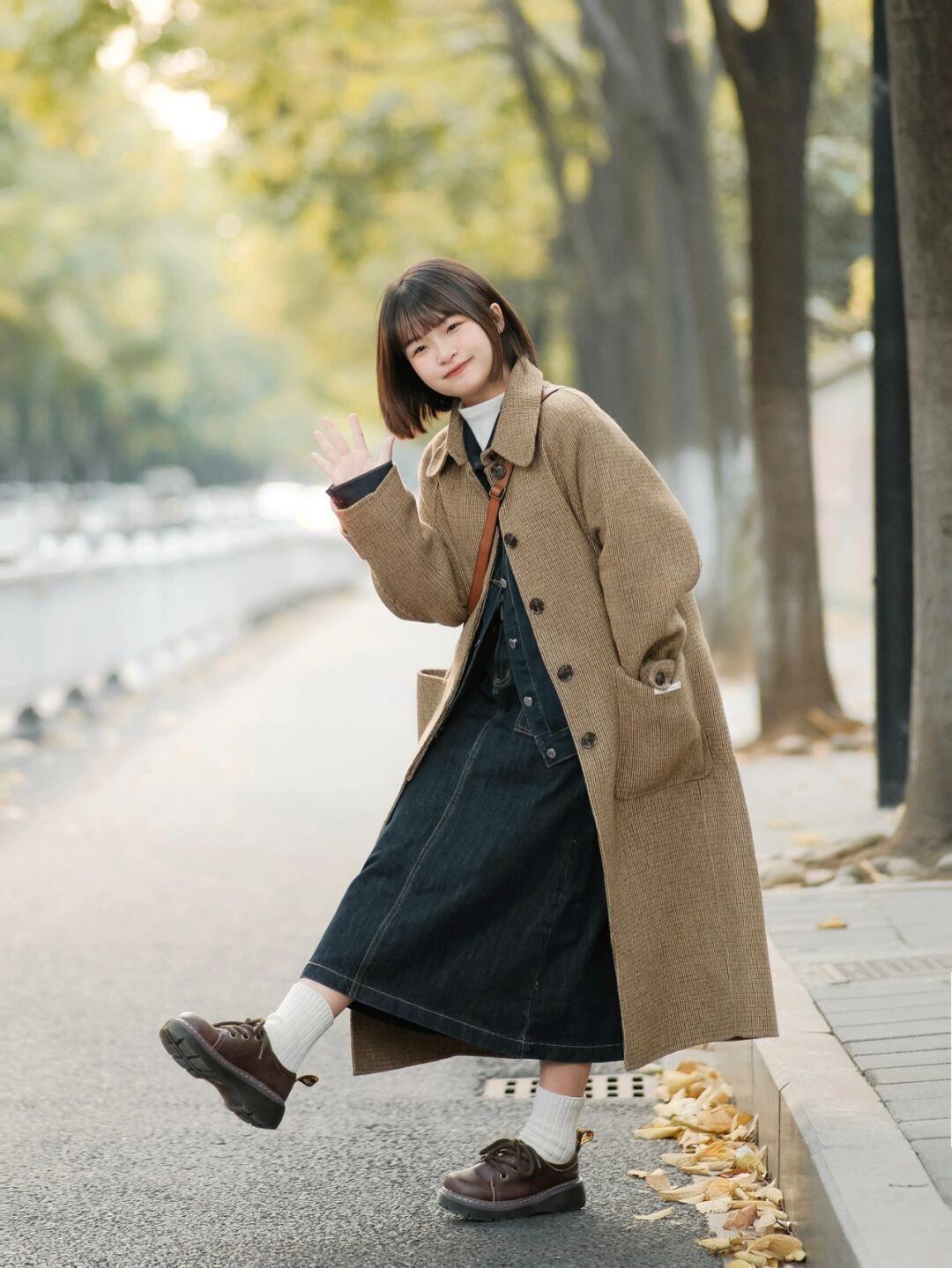 女生|小个子女生怎么穿显高又洋气?看看这些穿搭方式,俏皮减龄还保暖