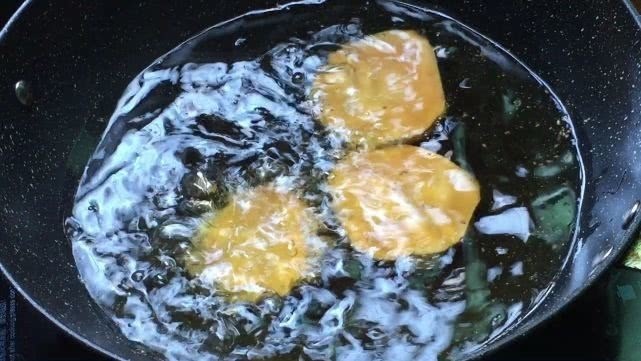 爱吃红薯的别错过哦,农村大妈都这样吃的,软糯香甜,孩子超爱吃