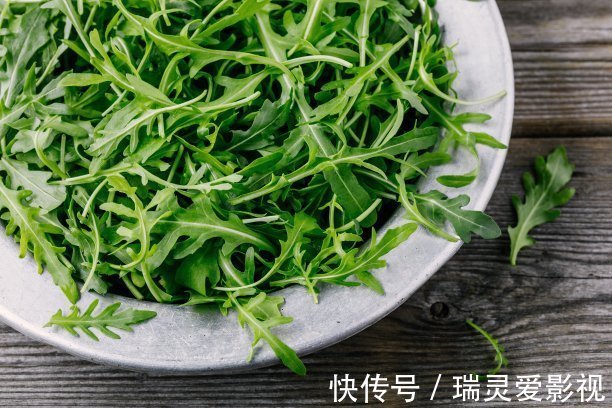 荠菜|农村荠菜好吃，但是挖荠菜的时候要注意这点，才能确保自身安全