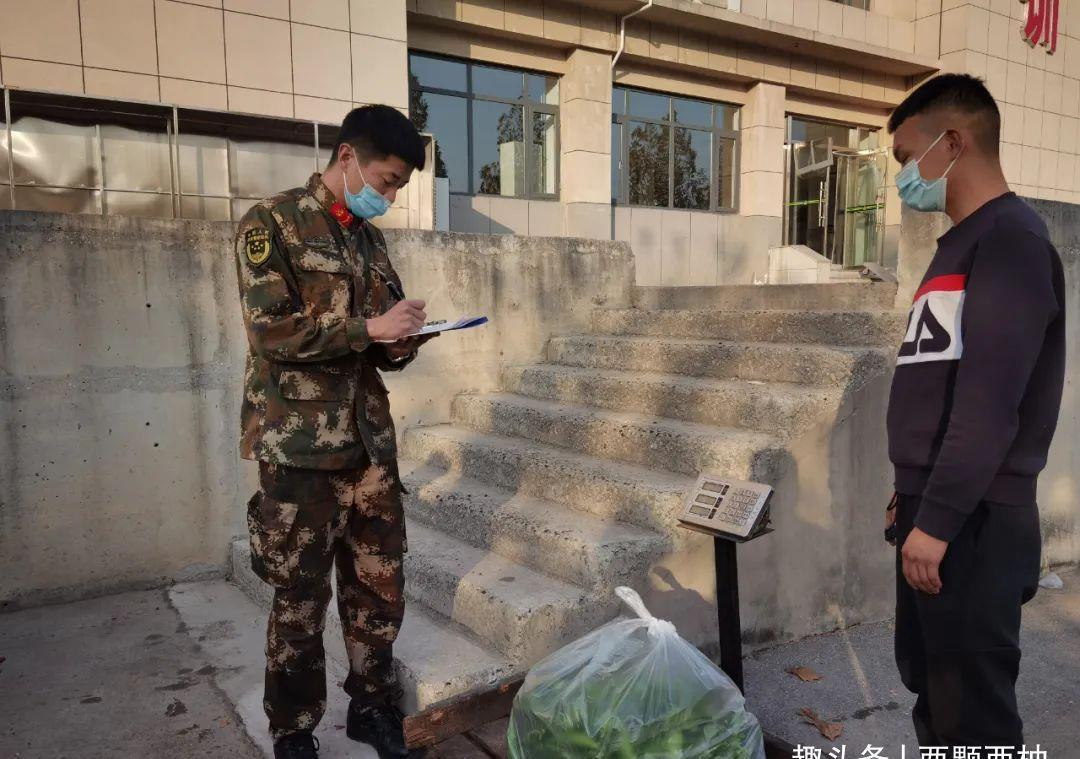 缓解|新训进行时丨暖心“家乡菜”,缓解思乡一步到“胃”