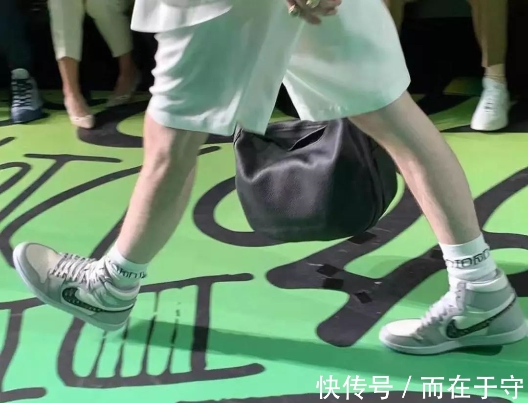 球鞋 Dior x AJ1终于露出真容,与奢侈品联名的Nike是不是“变味”了?