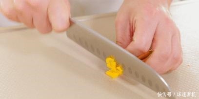 这大热天能让我下厨的,只有它了!吃一口舌尖像在放烟花!