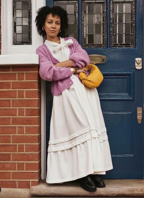 毛衣与春天是美好的相遇，5款毛衫搭配法，穿出轻快也时髦的通勤风