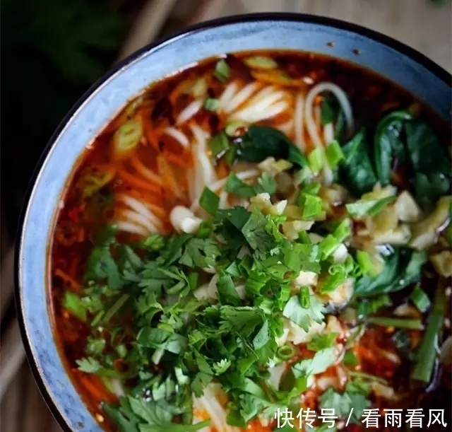 简单|这几种面条,看似简单,很多人却怎么都学不会!