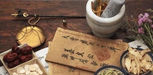 玫瑰桑虫草茶|失眠多梦不再怕,水里加1物,98岁外婆常用,晚上喝两口,睡得香