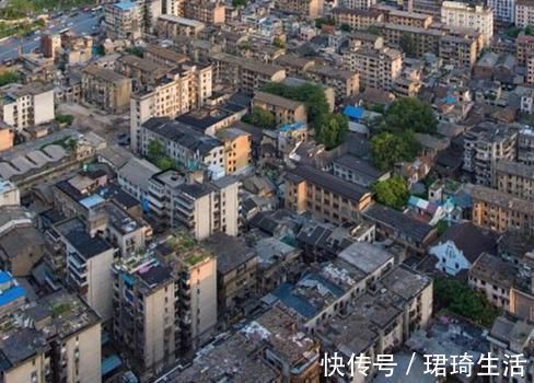 电梯|“电梯房”和“楼梯房”10年后哪种更值钱？懂行人给出3点分析