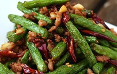 食物|女性到了中年,常吃四种食物,补血养颜,排毒抗衰,预防妇科病