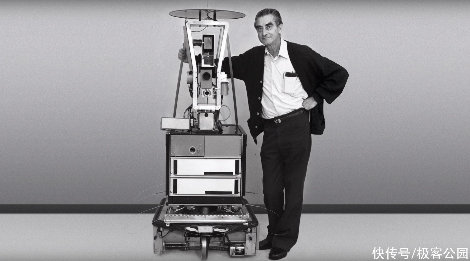 机器人|100 年前科幻小说里的概念,创造了今天千亿美元的市场