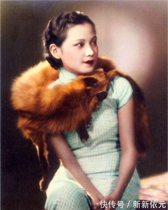 黎明健@郭沫若妻子于立群书法:精研碑帖,专擅隶书,字体清秀,功底非凡