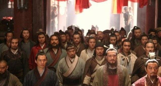 梁山的人在之前打仗,都很顺利,在打方腊时为什么损失惨重