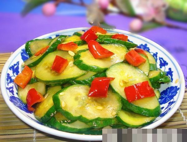 诱发|黄瓜炒这个没病也得病,等于在吃“毒”,很多人还不了解