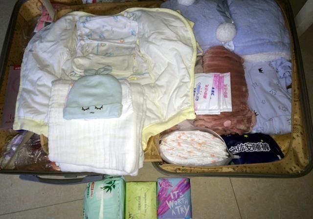 弧线|孕36周后,孕妈有这2种怪怪的“变化”,恭喜你,是胎儿入盆了