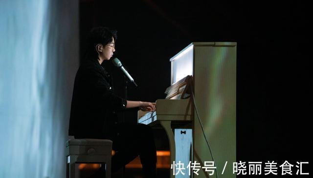 《哥哥》人氣排名出爐：張晉拿第一，成團(tuán)位洗牌，3人成績(jī)意難平