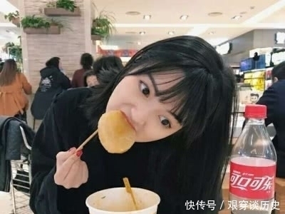 初中女生想拥有“樱桃嘴”,尽量远离这3习惯,不然男神也瞧不上