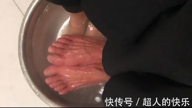 |拍迪士尼烟花翻车现场 冷段子2008