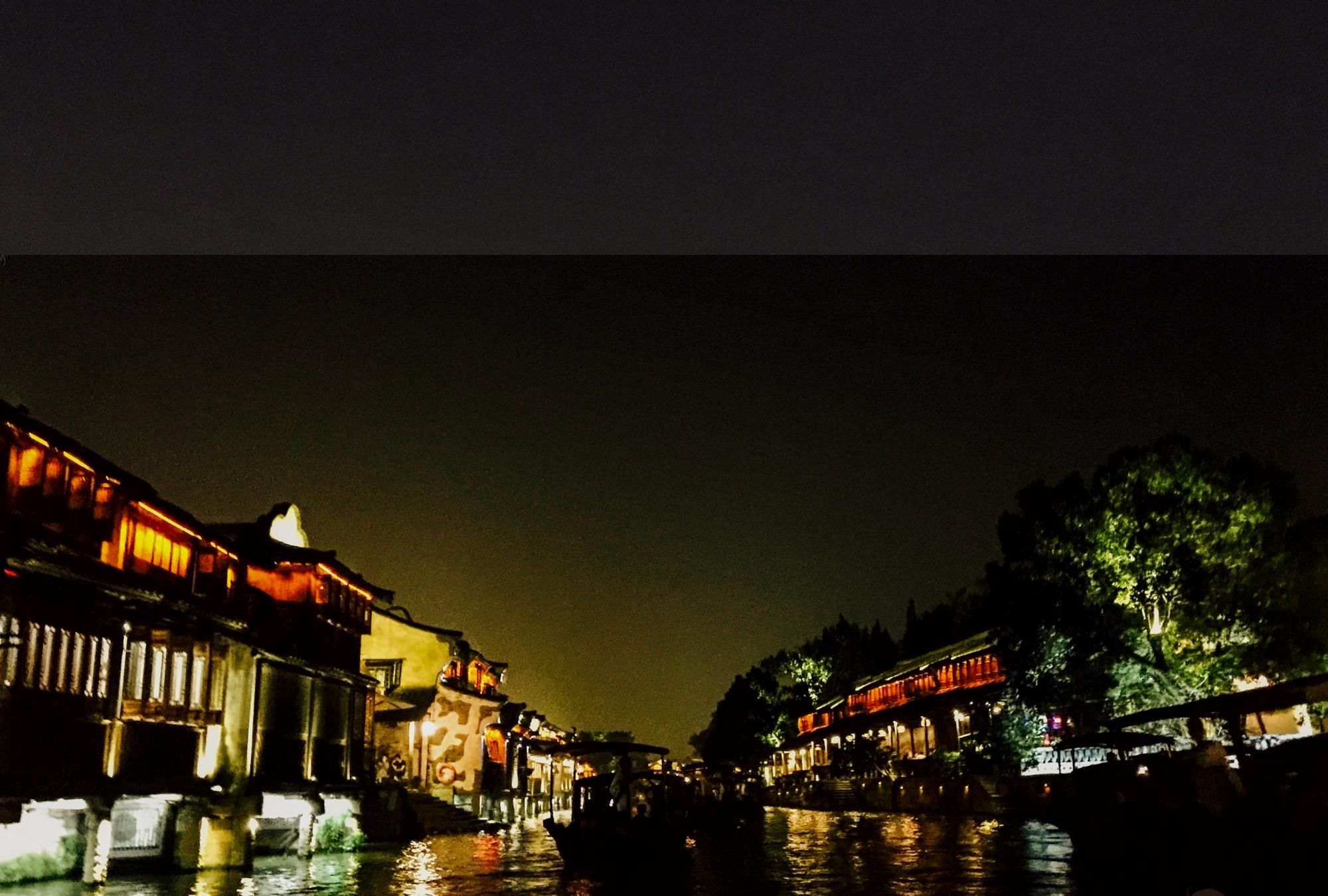 我国最美的两个江南古镇，虽不在苏杭，却是古镇中名气最大的