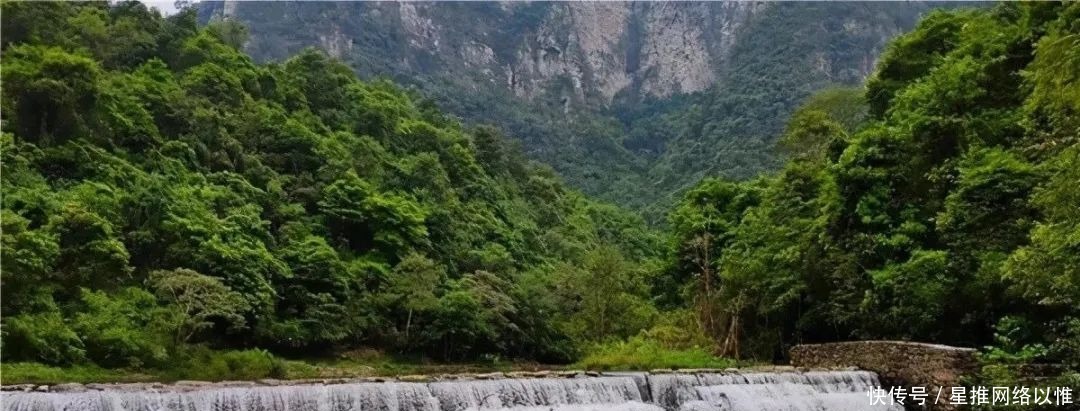 有一个令人向往的世界瑶都，被列为“中国特色景观旅游名村”