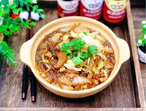  粉条|天冷了，白菜和它一起炖，营养极高，喷香下饭，一盘下肚全身暖