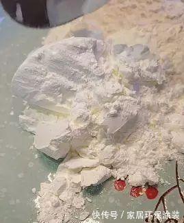 搅拌均匀|这鸡翅4步搞定，再也不用点外面了，每周必做，全家爱吃的鸡翅！