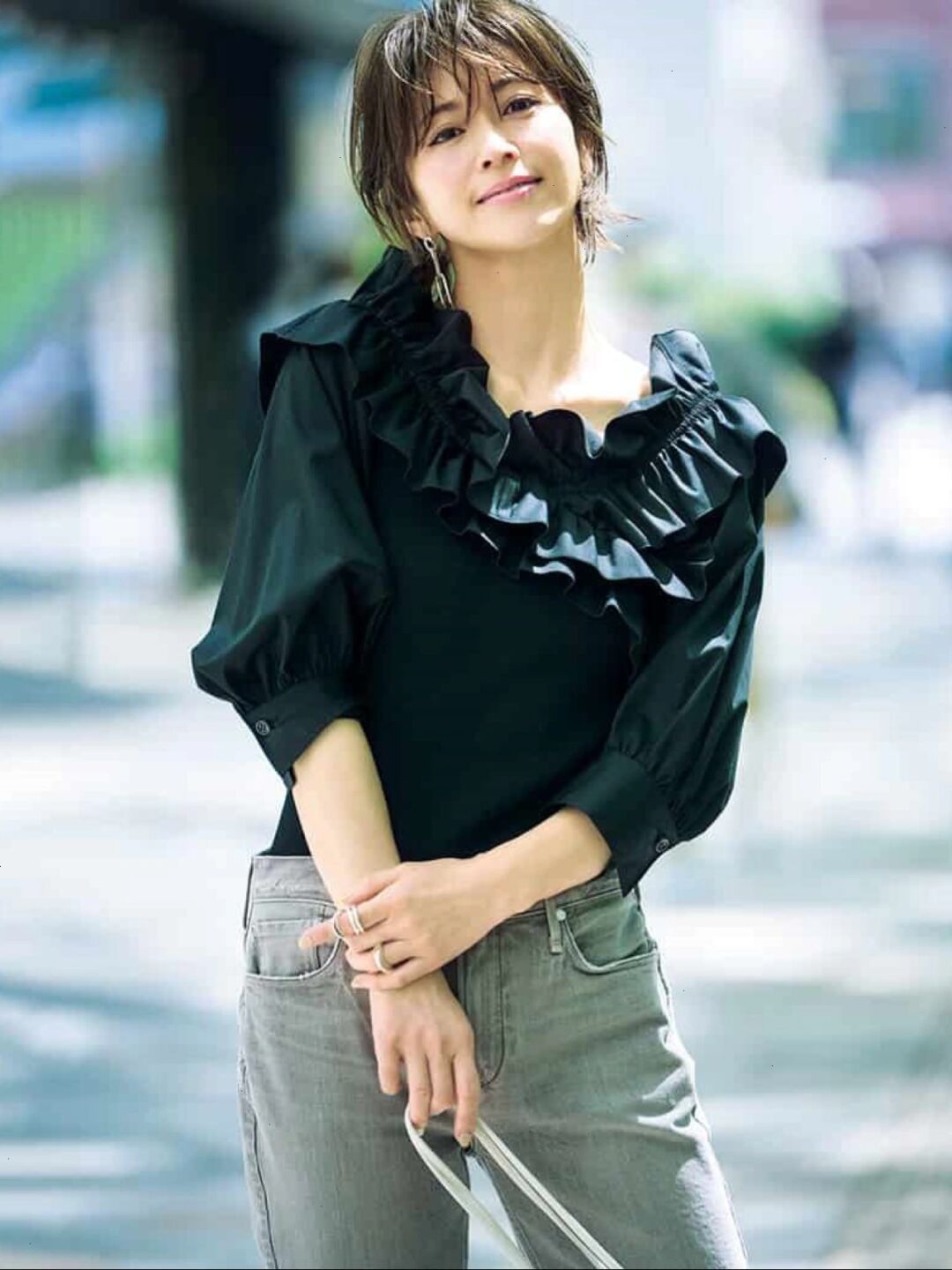 世面|见过大世面的女人，穿衣打扮都注重这四个细节，成熟优雅有格调
