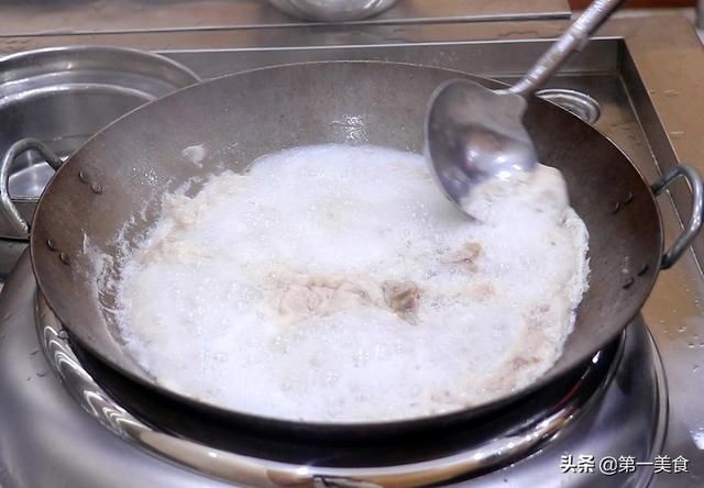 入味|百吃不厌的“鸭肉”做法，香辣入味，鲜嫩不柴，全家人都爱吃