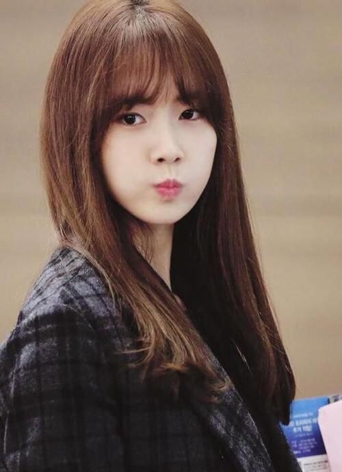 ?你适合“直发”还是“卷发”？主要看这3个部位，发量是关键！