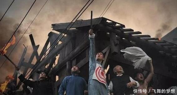 落得|铁匠起夜发现黄金,连夜掘出二十多箱财宝,最终落得全家人惨死!