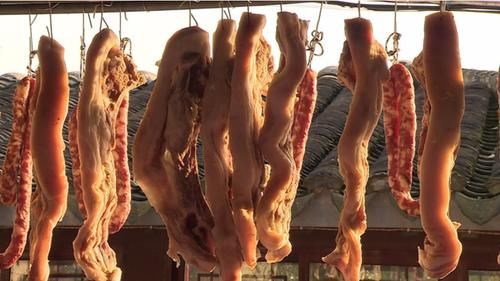 患者|肺结节能吃水煮蛋吗？医生：秋季要保护肺部，尽量避开这2种食物