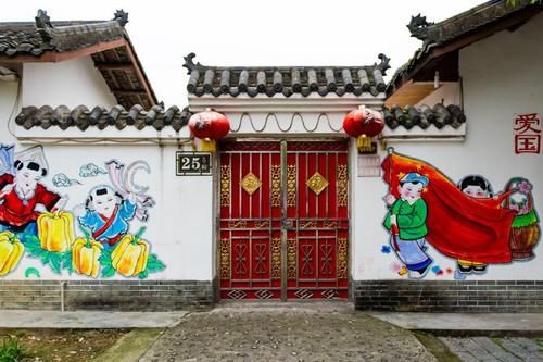 四川一个4A级文化旅游村，充满浓浓的年味，没有门票距成都73公里