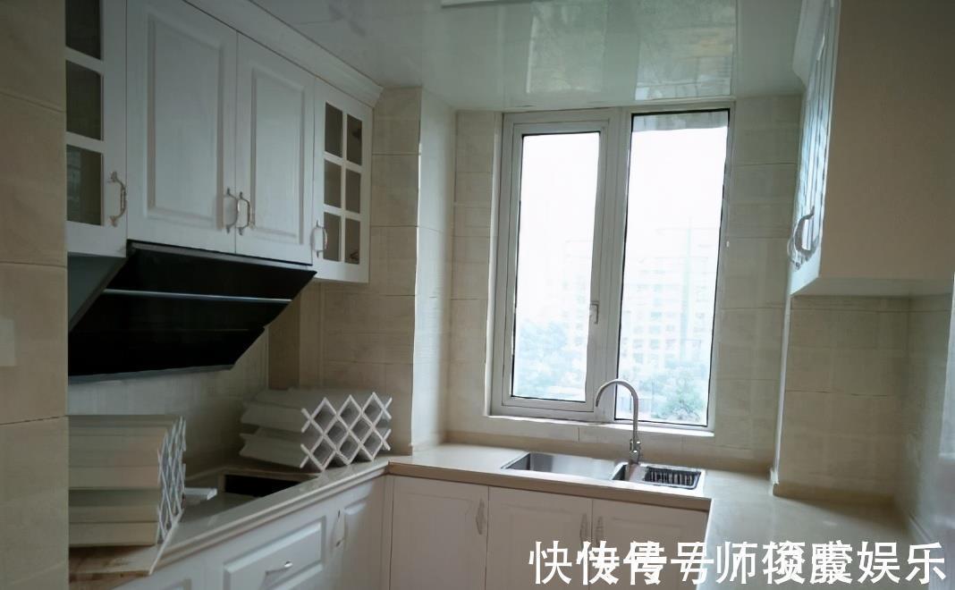 完工|硬装终于完工，砸了9万，朋友都夸地砖和背景墙上档次，晒晒全屋