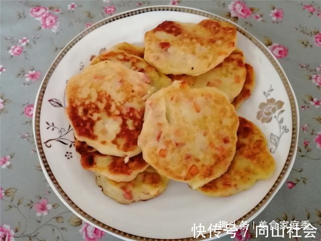 电饼铛|土豆别再炒着吃了,不加一滴水,做成土豆饼,外焦里嫩,特别好吃