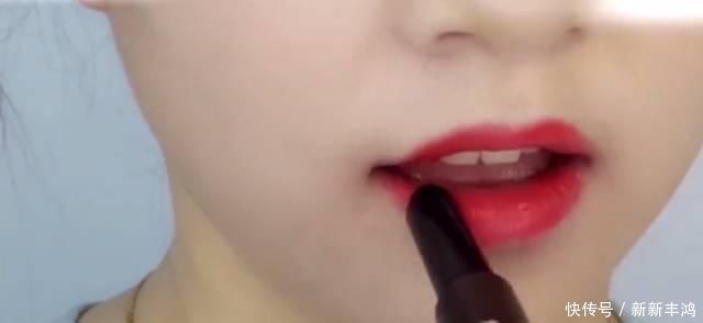 唇蜜|口红太贵?姑娘只用了1支口红 画出了8种唇色!
