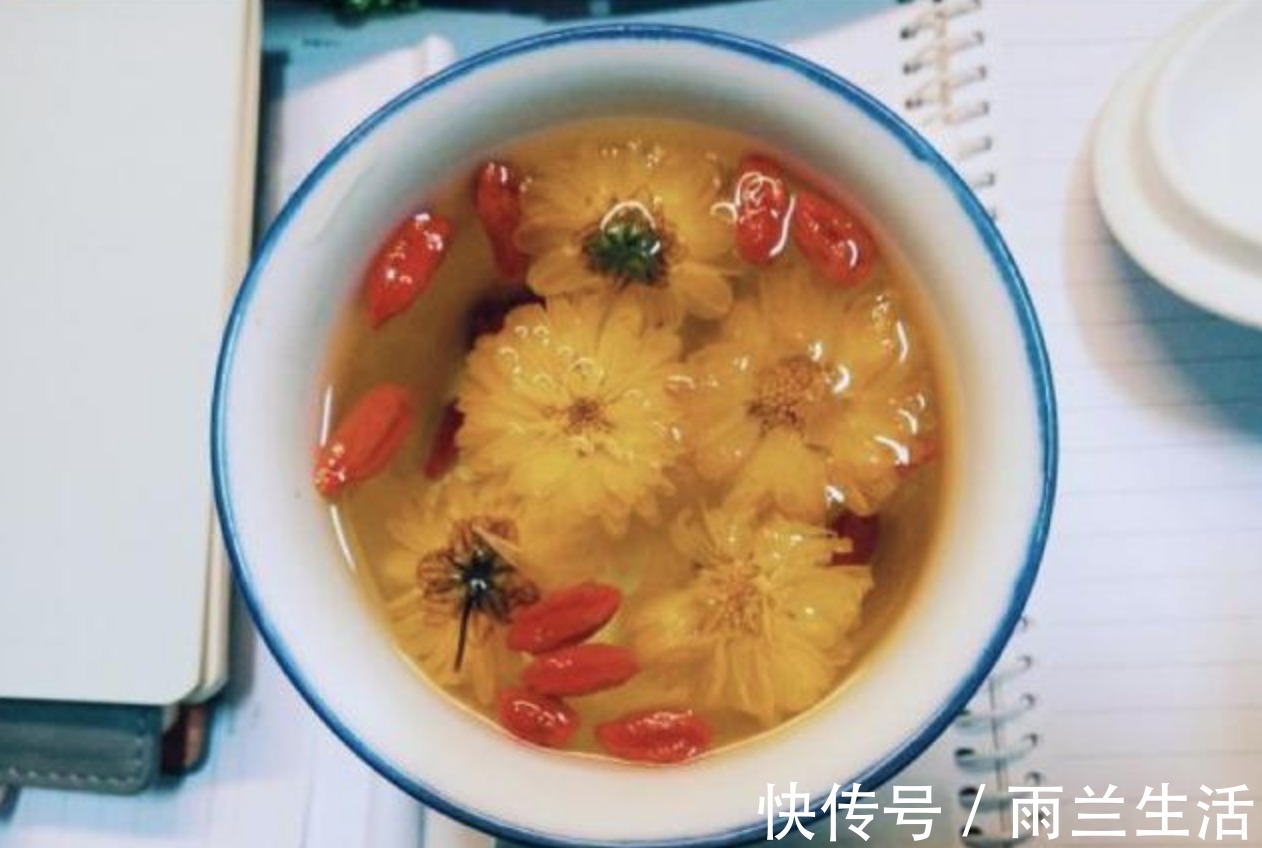 抗氧化剂|高血压患者，脸上出现3种表现，最好及时检查，脑出血要来了