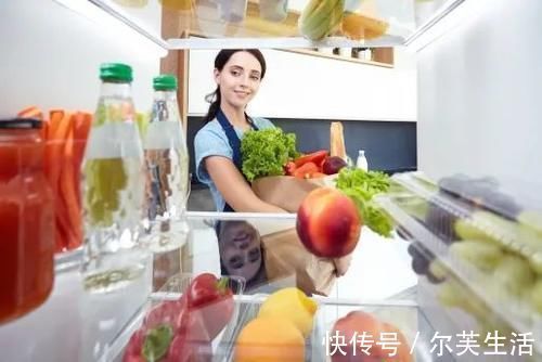 健康|冰箱里放这4种食物,等于给健康埋“雷”,你踩“雷”了吗?