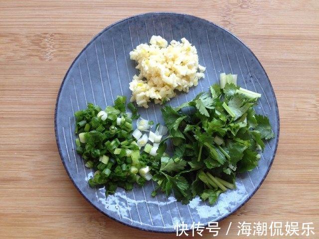 家庭版鸭血粉丝汤,掌握此办法,汤鲜味美特解馋