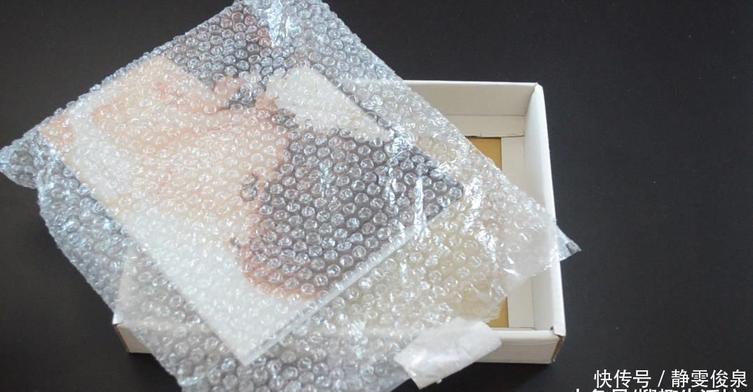 烦恼|食品袋里的干燥剂别扔了, 它的这3个妙用, 解决了很多家庭的烦恼